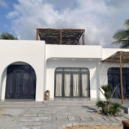 My Hoa Oceanfront Home Ap My Hai Kültér fotó